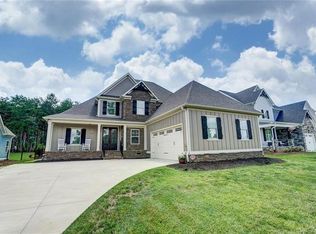 242 Oak Tree Rd, Mooresville, NC 28117