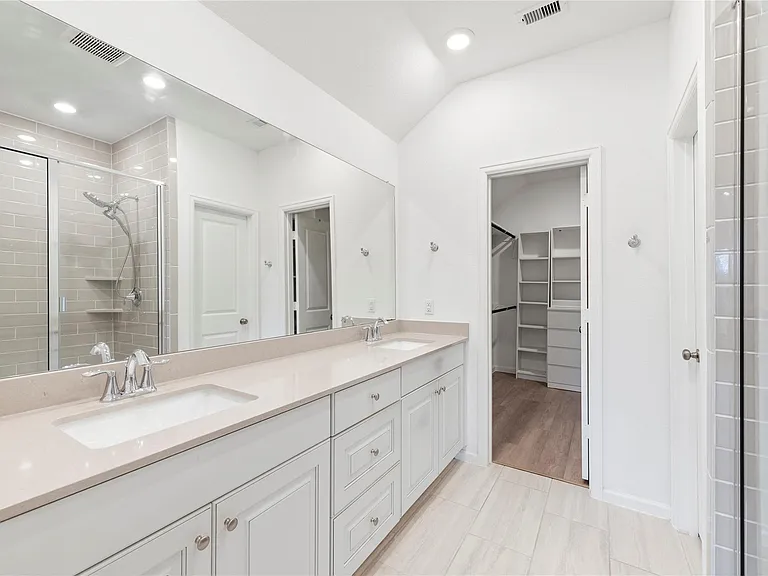 29338 Sweet Orange Ct — Photo 4