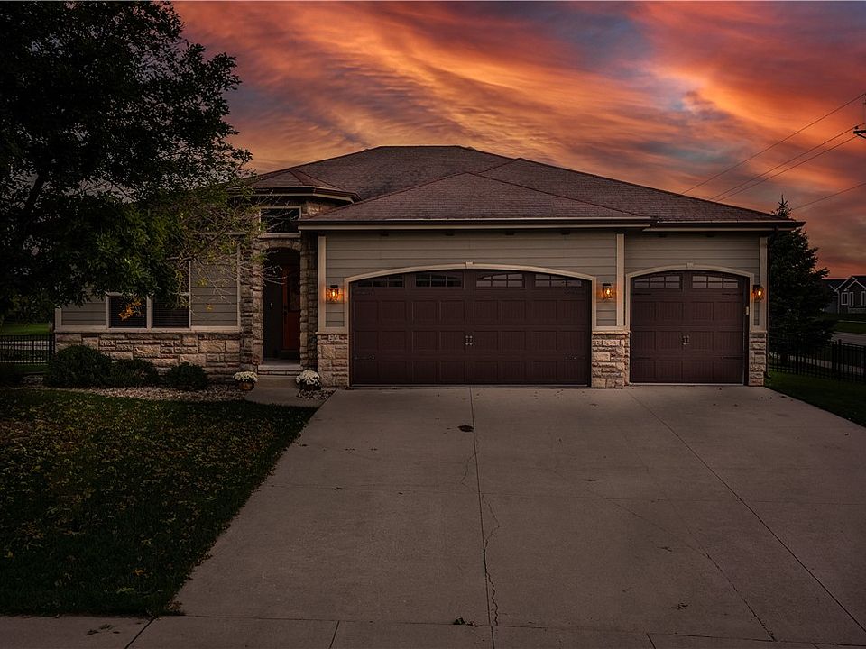 1st image of 20 Gracewood Dr