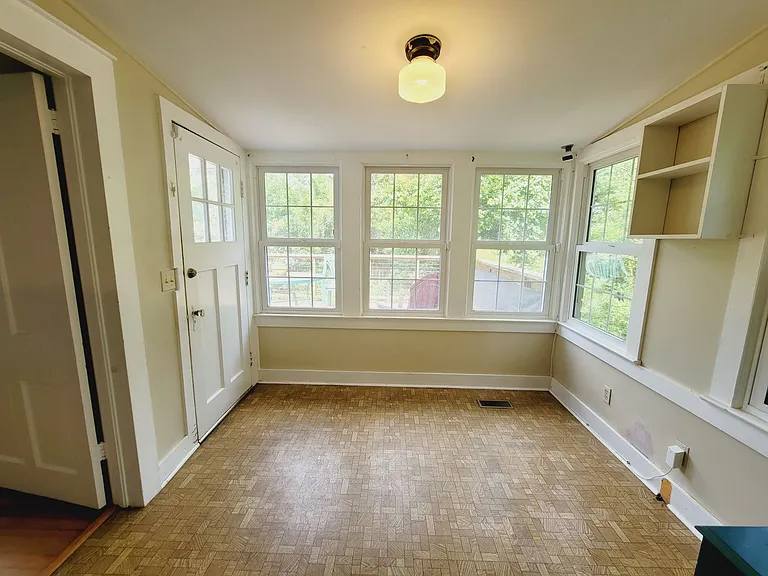 608 Talaflo St — Photo 25