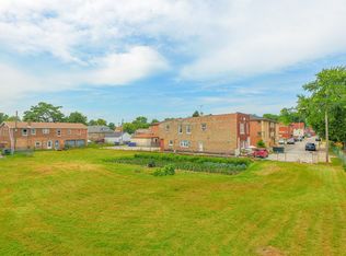 2027 New St, Blue Island, IL 60406
