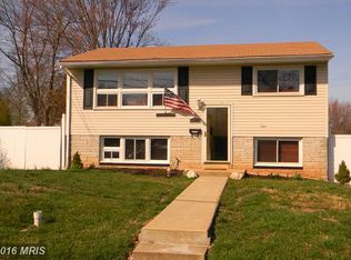 127 Yost St, Manassas Park, VA 20111