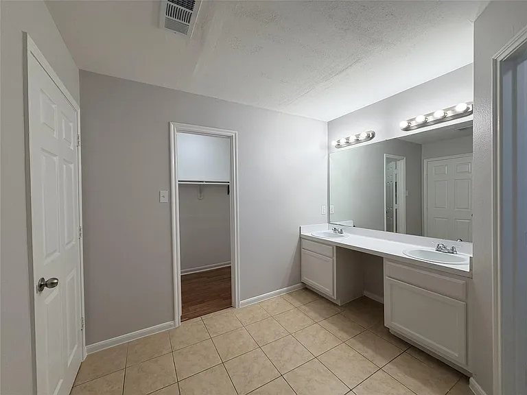 6407 Waldron Dr #A — Photo 13