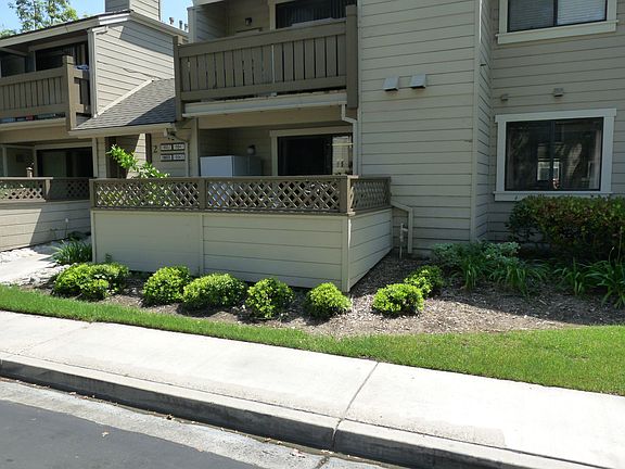 Front of house-zoomed out