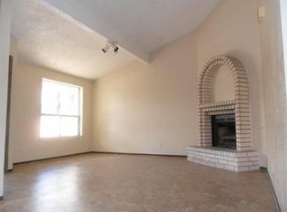832 El Arco Dr, El Paso, TX 79907