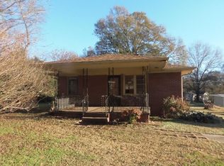 1011 Lee Dr, Anderson, SC 29626