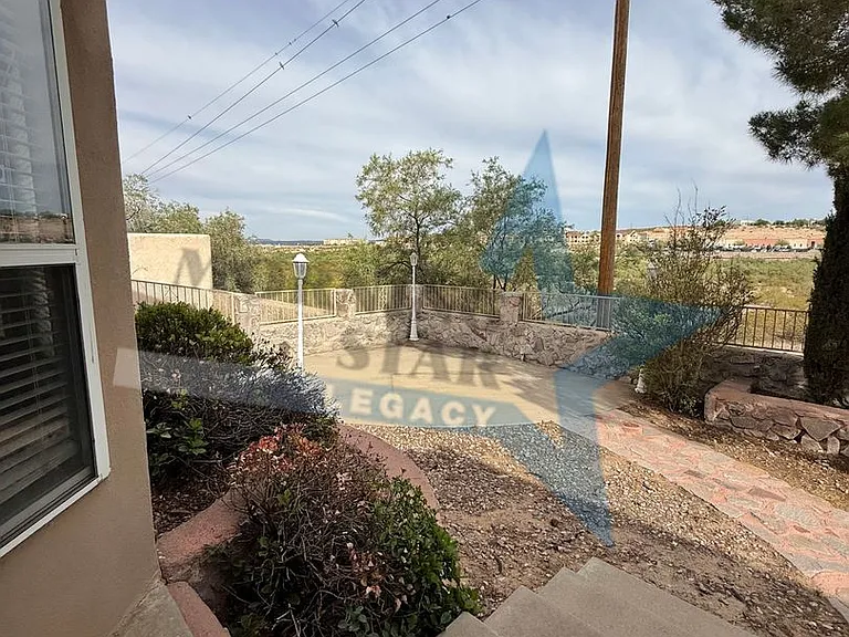 2935 Scenic Cir — Photo 41