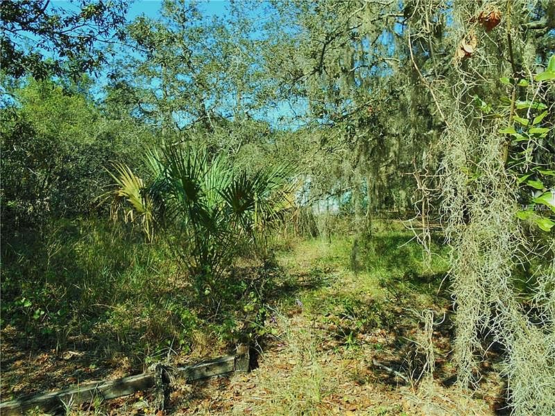 2nd image of 12004 Glenhill Dr