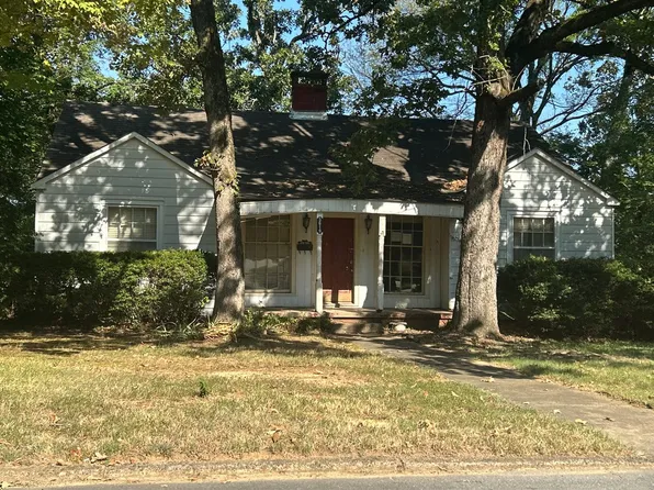 3619 Ridge Rd, N Little Rock, AR 72116