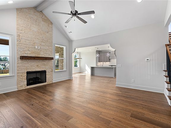 5th image of 2345 Dalby Pl