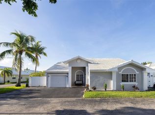 11500 SW 60th Ter, Miami, FL 33173