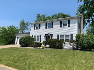 9148 Barberry Ln, Oak Lawn, IL