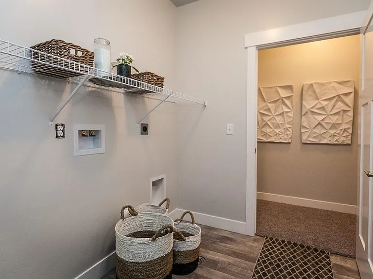 Washer/Dryer Room