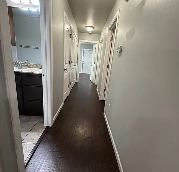 4328 Edinburg Way — Photo 4