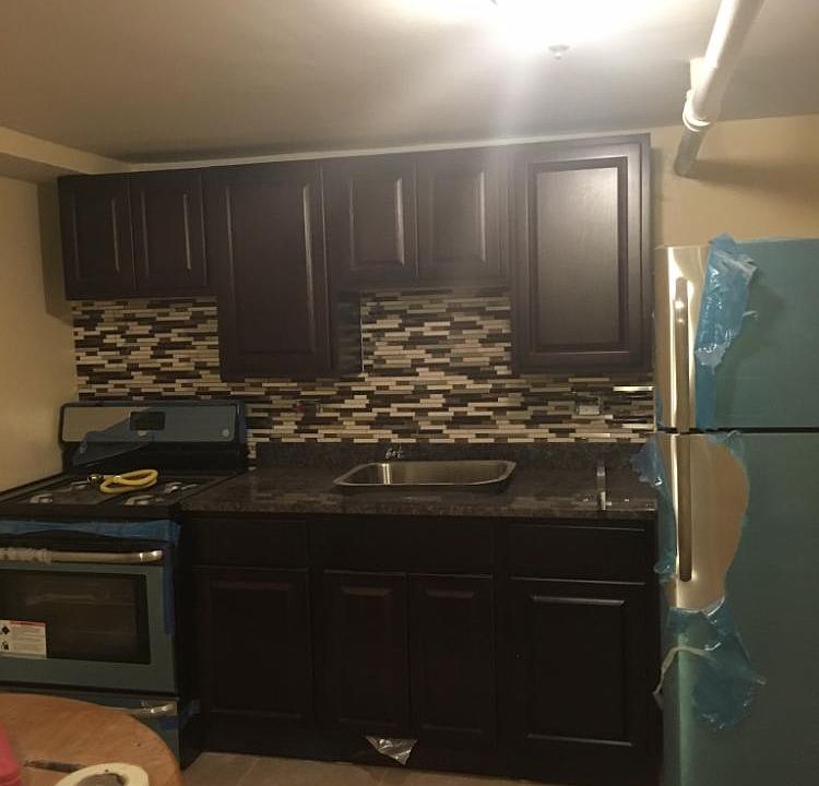 2nd image of 1722 E 48th St #Basement