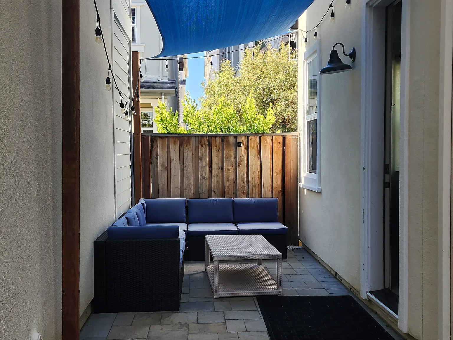 1 bed, 550 sqft, $2,000 — Photo 2