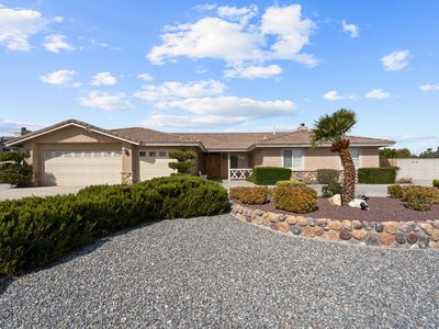 12430 Havasupi Rd, Apple Valley, CA, 92308