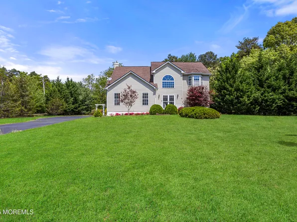 2 Kindling Way, Jackson, NJ 08527
