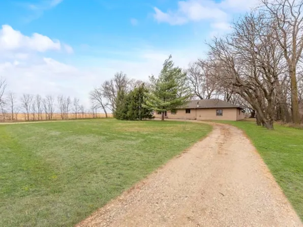 31015 470th Ave, Beresford, SD 57004