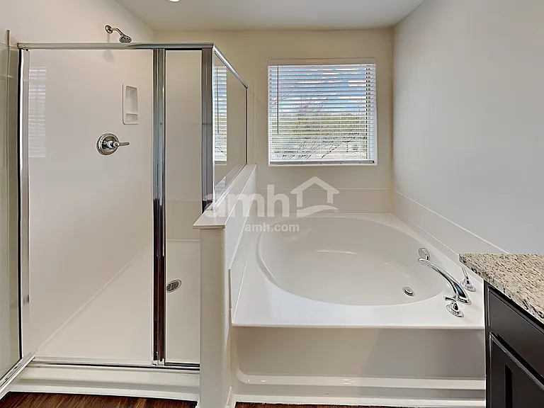 743 W Calle Ocarina — Photo 16