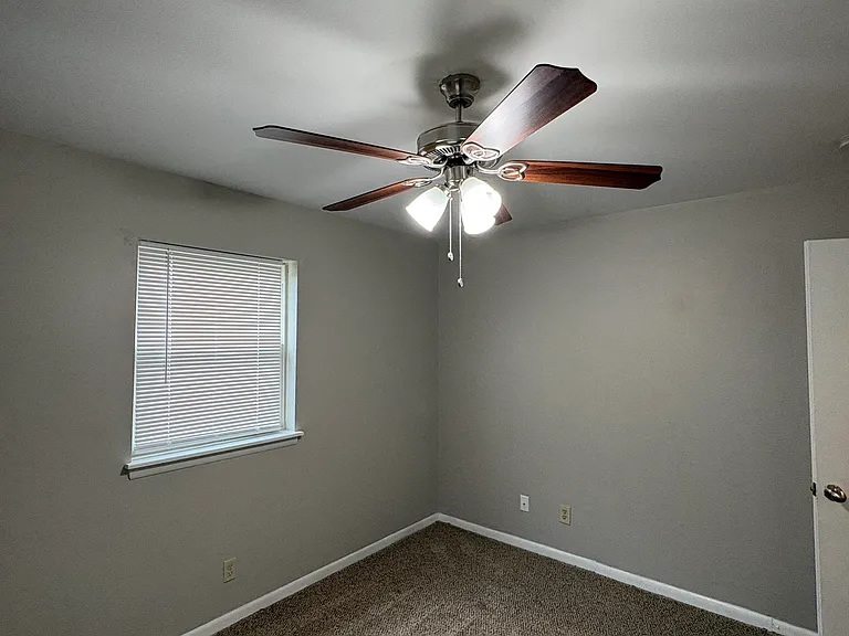 6609 Bluebird Dr — Photo 20