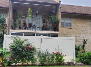 2843 NE 3rd St APT 110, Ocala, FL 34470