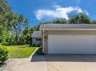 3719 W 4th St, Waterloo, IA 50701