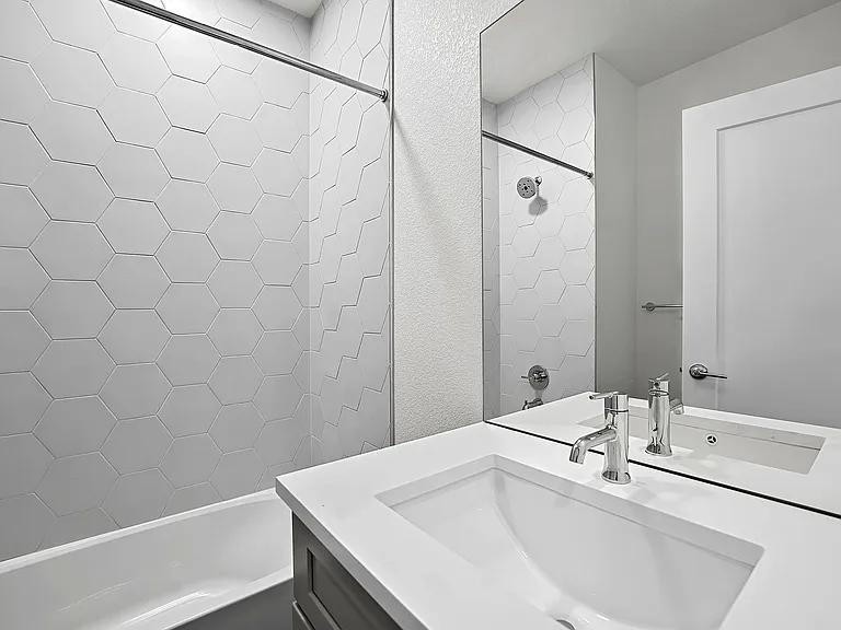 5355 W 12th Ave — Photo 64