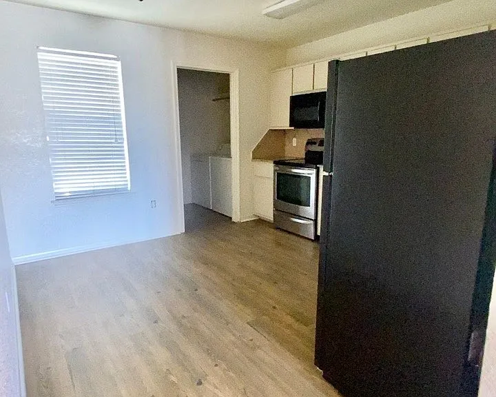1008 Circle M Dr #A — Photo 11