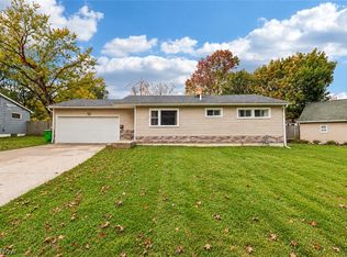 30 Taylor Rd, Norton, OH 44203