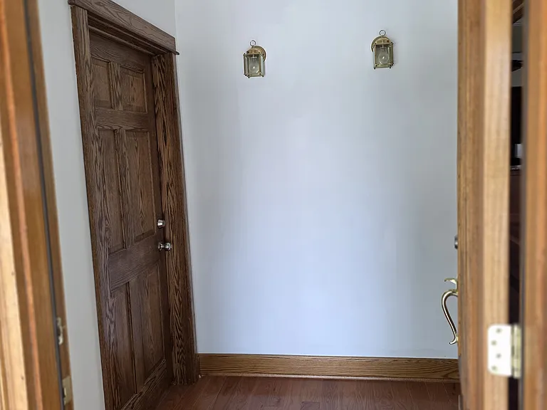 9123 Sherman Ave #2W — Photo 7