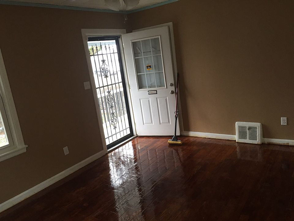 1st image of 2736 Osceola Ave