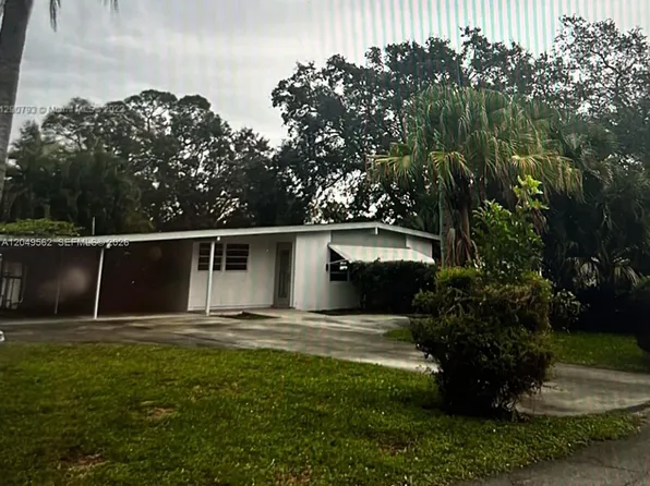 2106 79th Ct, Vero Beach, FL 32966