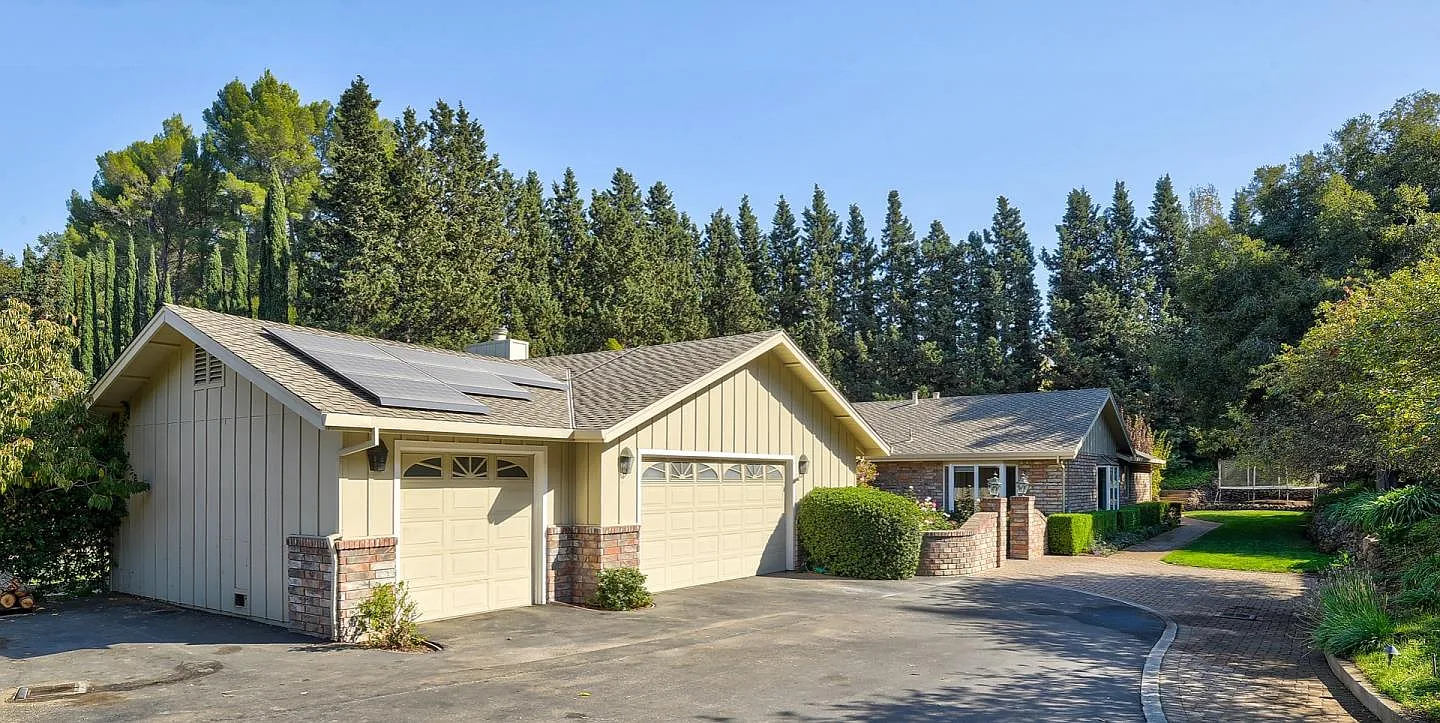 10723 Magdalena Rd photo 1