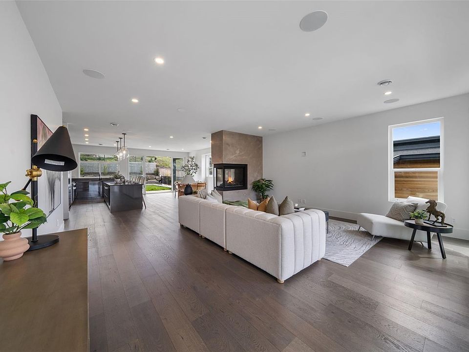 1st image of 1221 Viewtop Rd