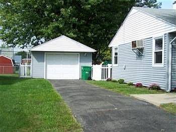 1st image of 2125 Pittsfield St
