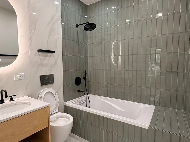 77A Somers St #2 — Photo 9