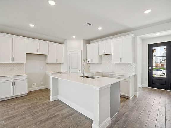 5th image of 31233 Casanova Dr