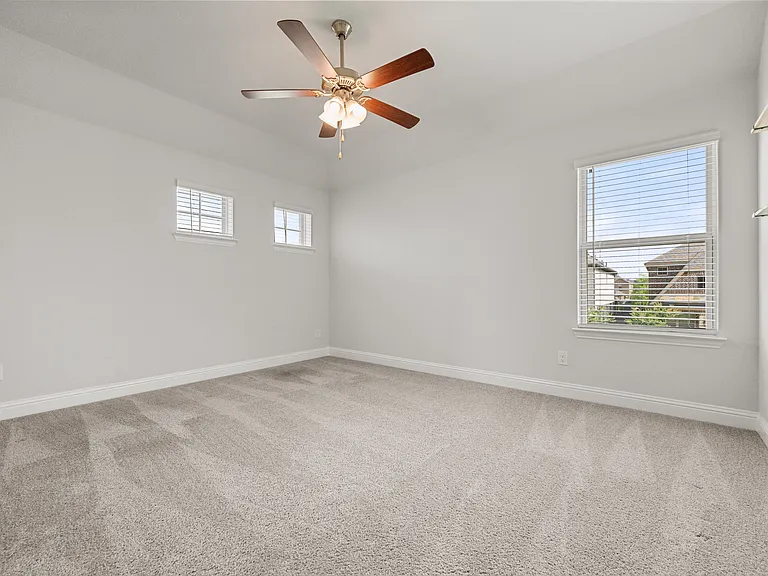 1716 Elise Ln — Photo 29