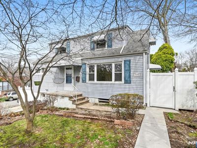 21 Linwood Ave, Bogota, NJ, 07603