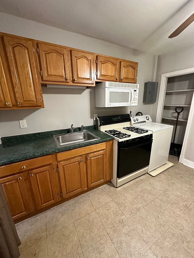 5218 Harford Rd. — Photo 2