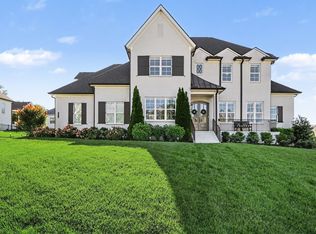 1111 Lusitano Ct, Nolensville, TN 37135