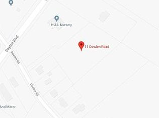 11 Dowlen Rd, Hixson, TN 37343