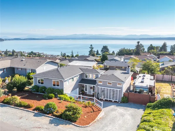 1515 Thompson Drive, Camano Island, WA 98282