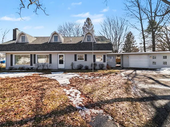 709 New William St, Ludington, MI 49431