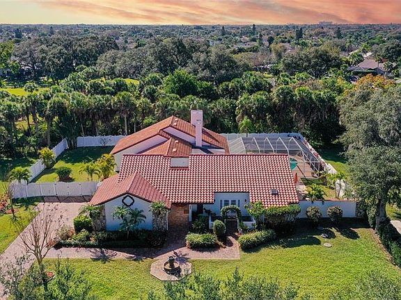 4th image of 3640 Beneva Oaks Blvd