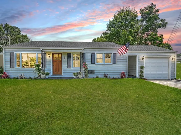 276 Utah St, Bristol, VA 24201