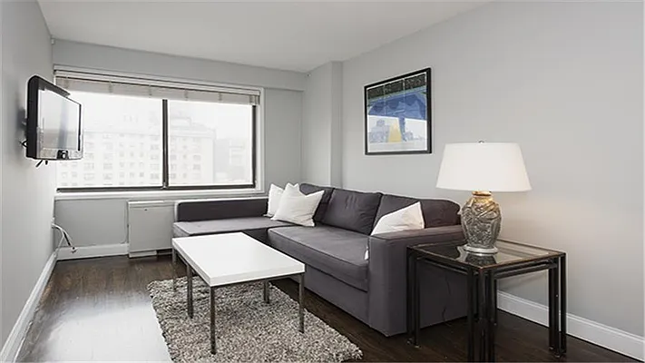 Sold by Fenwick Keats Real Estate | media 9