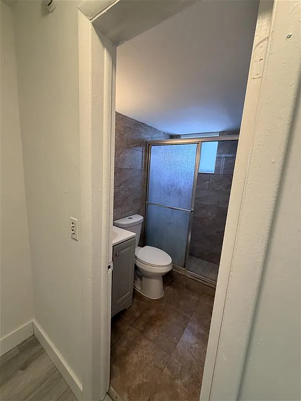 2 bed, 750 sqft, $1,975 — Photo 4