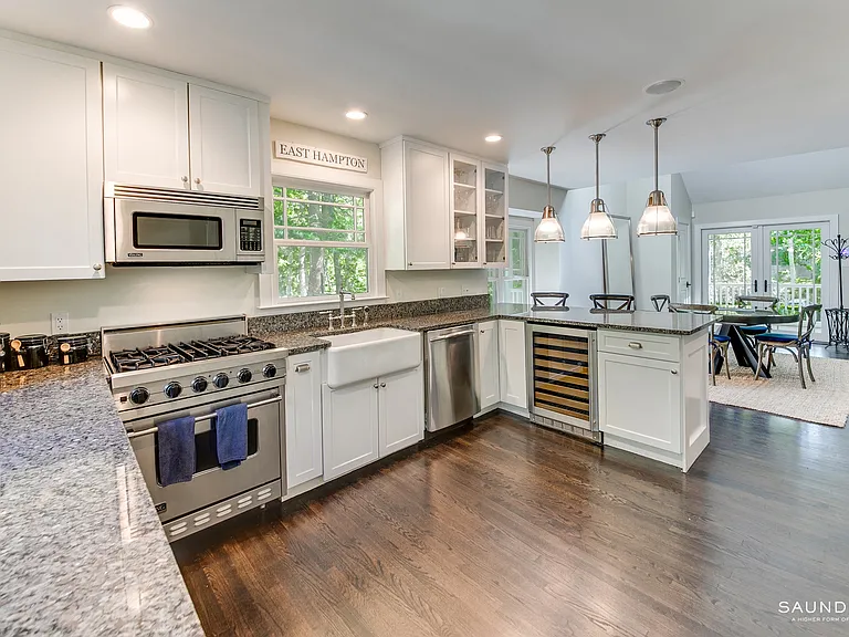 25 Oyster Pond Ln — Photo 6